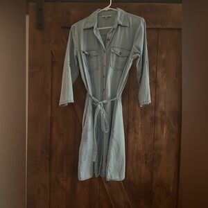 Light long sleeve jean dress